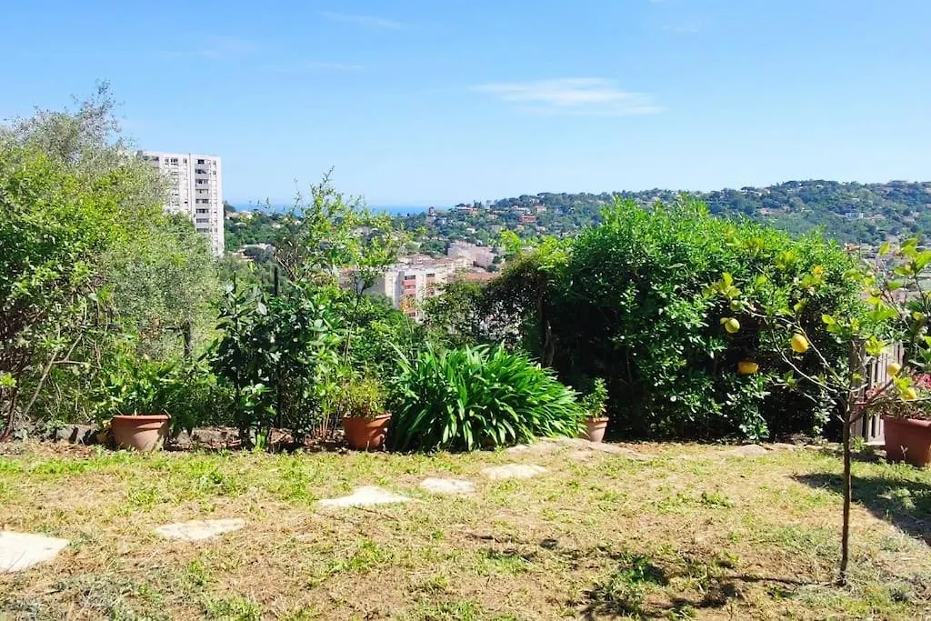 Appartamento Chez Linat - Studio En Rez De Jardin Au Calme Avec Vue Mer Vallauris